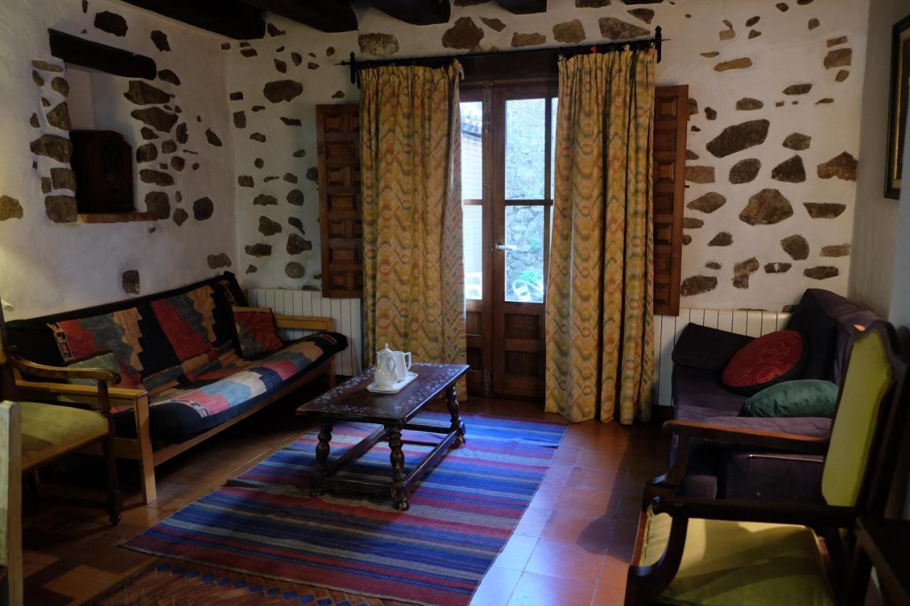 La Casa De Isabela Villa Аренас де Сан Педро Екстериор снимка